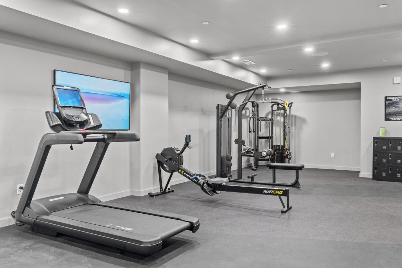 Skyline View, Pool, Gym, Balcony'S, Walk To Bway! Apartment Nashville Bagian luar foto